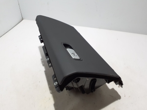 Porsche Panamera 971 (2016–2026) Glove box 971857558 - 3