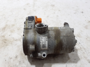 Porsche Panamera 971 (2016–2026) A/C compressor 4G0816797B - 4