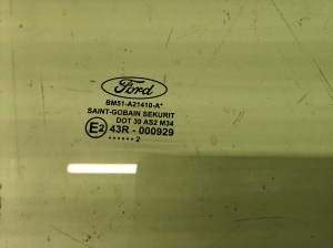 Ford Focus (2011–2018) Front door glass 43R000929 - 2