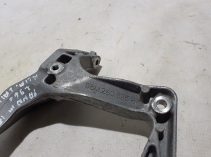 Porsche Panamera 971 (2016–2026) A/C compressor bracket 06M260885R - 2