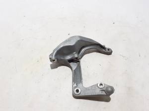 Porsche Panamera 971 (2016–2026) A/C compressor bracket 06M260885R - 3