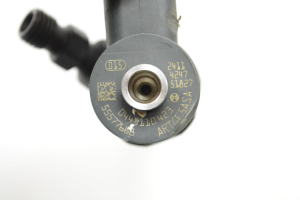 Opel Insignia (2008–2017) Injektor Einspritzdüse 55577668 - 4
