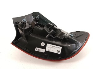 Mercedes Benz GLA-Class H247 (2019–2026) Eckleuchte hinten A2479062901 - 4