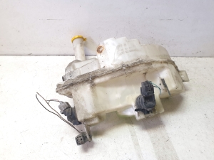 Mazda 5 (2005–2010) Front washer fluid reservoir 860142721 - 4