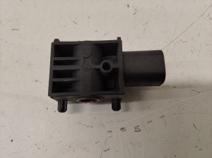 Jaguar XF (2008–2016) Airbagsensor 8X2314B006AA - 4
