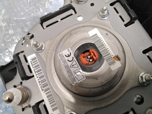 Mitsubishi Outlander (2012–2021) Stūres drošības spilvens TG14A02001 - 2