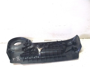 Mazda 5 (2005–2010) Esiistme muu osa FU007K401 - 3