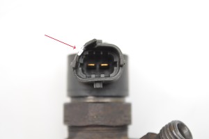 Opel Astra J (2009–2017) Kütusepihusti 0445110327 - 3