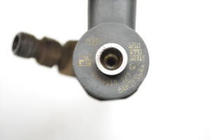 Opel Astra J (2009–2017) Injektor Einspritzdüse 0445110327 - 2