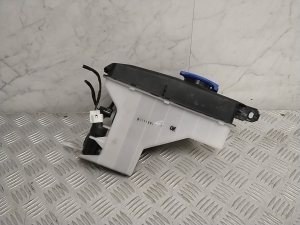 Hyundai IONIQ 5 I (2021–2026) Front washer fluid reservoir 98610GI000 - 5