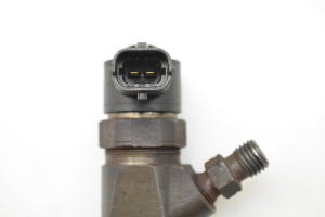 Opel Astra J (2009–2017) Kütusepihusti 0445110327 - 2