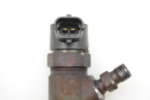 Opel Astra J (2009–2017) Kütusepihusti 0445110327 - 4