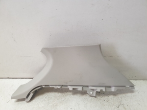 Innenverkleidung der hinteren Strebe - KD4568280
