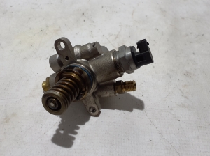 Porsche Panamera 971 (2016–2026) Fuel pump 9A712702610 - 3