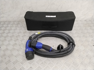 Hyundai Kona (2017–2023) Ladekabel 91675DD010