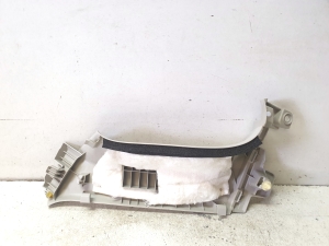 Mazda CX-5 (2011–2017) Garniture du montant arrière KD4568260 - 3