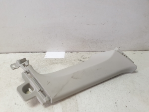 Mazda CX-5 (2011–2017) Garniture du montant arrière KD4568260 - 4