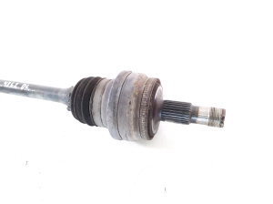 Mercedes Benz E-Class W212 (2009–2015) Tagumine veovõll ja selle osad A2123502510 - 3