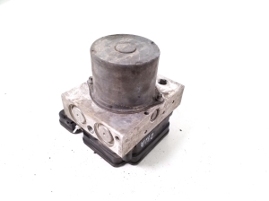 Mercedes Benz E-Class W212 (2009–2015) ABS Steuergerät A2124310148 - 2