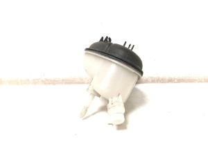 Mercedes Benz A-Class 176 (2012–2018) Coolant reservoir A2465000049 - 4