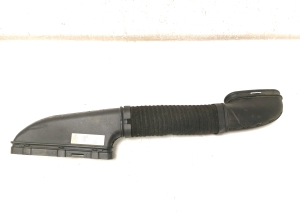   Air intake hose  - A6510904337 