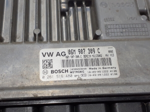 Porsche Panamera 971 (2016–2026) Engine control unit 06M907309C - 2
