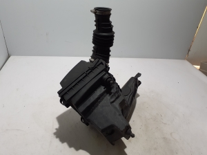 Ford S-MAX (2015–2026) Luftfiltergehäuse 2152922 - 3