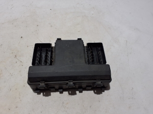   Fuse boxes  - F2GT14A067EC 