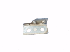 Front fender bracket