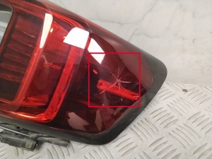 Polestar 2 II (2021–2026) Eckleuchte hinten 31108941 - 4