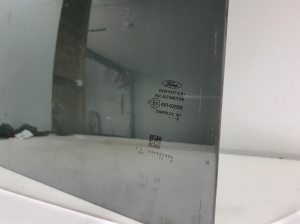 Ford S-MAX (2015–2026) Rear side door glass 2327357 - 2