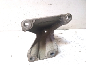 AUDI A8 D3 (2002–2010) Mootori kinnitus 4E0199307BJ - 5