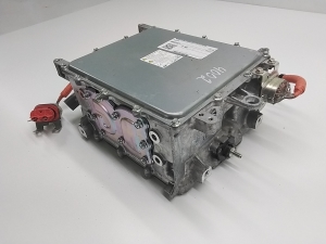 Mitsubishi Outlander (2012–2021) Inverter W005T70271 - 4