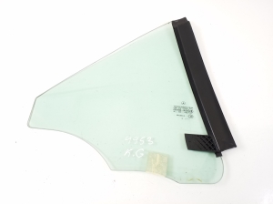 Mercedes Benz SLK-Class 171 (2004–2011) Seitenscheibe hinten (Karosserie) A1716700300 - 2