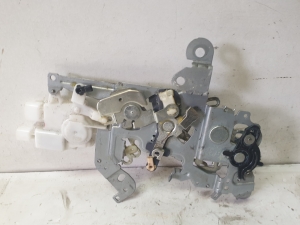 Mazda 5 (2005–2010) Sliding door lock - 4