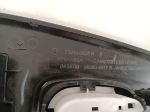 RENAULT Trafic lV (2022–2026) Front interior lighting panel 739486835R - 2