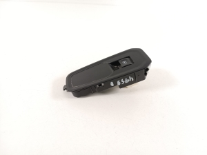 RENAULT Trafic lV (2022–2026) Front door glass switch 254216614R - 3