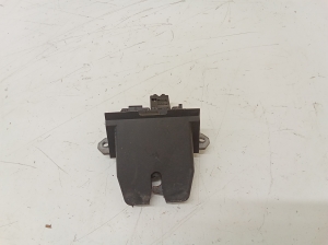 VOLVO V40 (2012–2019) Trunk lid lock 31335870 - 2