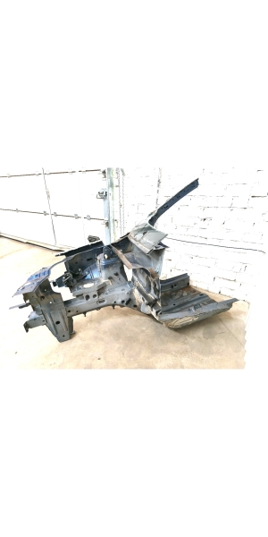 Dacia Duster (2017–2024) Front quarter panel 625183137R - 4