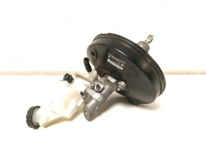 Dacia Duster (2017–2024) Brake booster 472106308R - 2