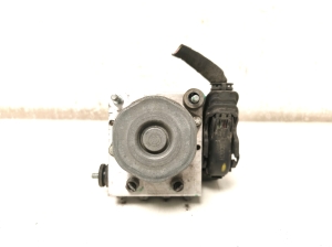 Dacia Duster (2017–2024) ABS plokk 476602738R - 5