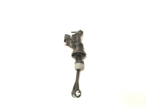 Dacia Duster (2017–2024) Clutch master cylinder 306102833R - 2