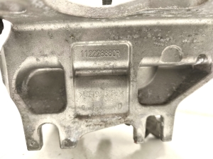 Dacia Duster (2017–2024) Käigukasti padi 112228880R - 3