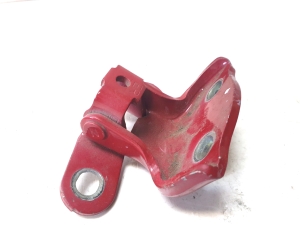 Hyundai Santa Fe (2012–2018) Rear side door lower hinge 1120102 - 3