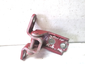 Hyundai Santa Fe (2012–2018) Front door lower hinge 1120102 - 3