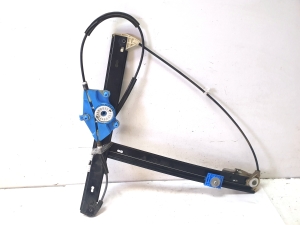 AUDI A4 B6 (2000–2005) Front door window regulator 8E0837462A - 5