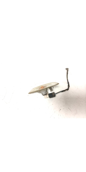 BMW 3 SERIES E92 (2006–2010) Front fender turn signal 7253325 - 4