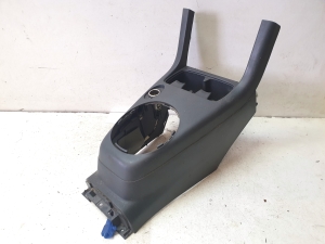 Suzuki Swift III (2004–2010) Center console 7581163J0 - 2