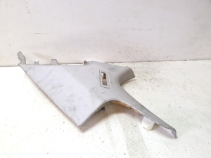 Mercedes Benz C-Class 204 (2007–2014) Tagumise toe sisekujundus A2046900625 - 2