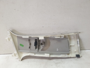 Mercedes Benz C-Class 204 (2007–2014) B-Säulen-Innenverkleidung A2046902326 - 3